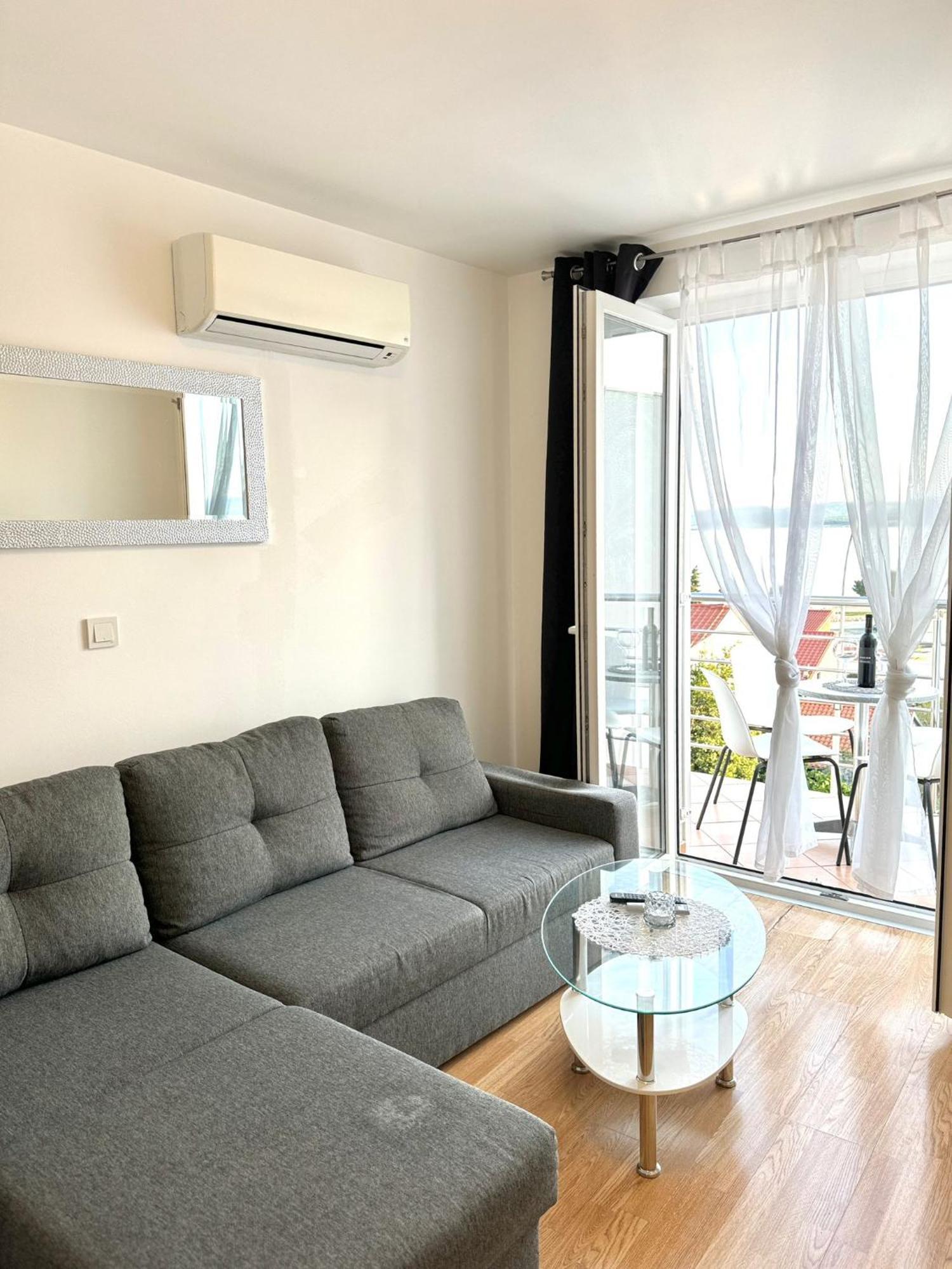 Villa Domgjoni Crikvenica Room photo