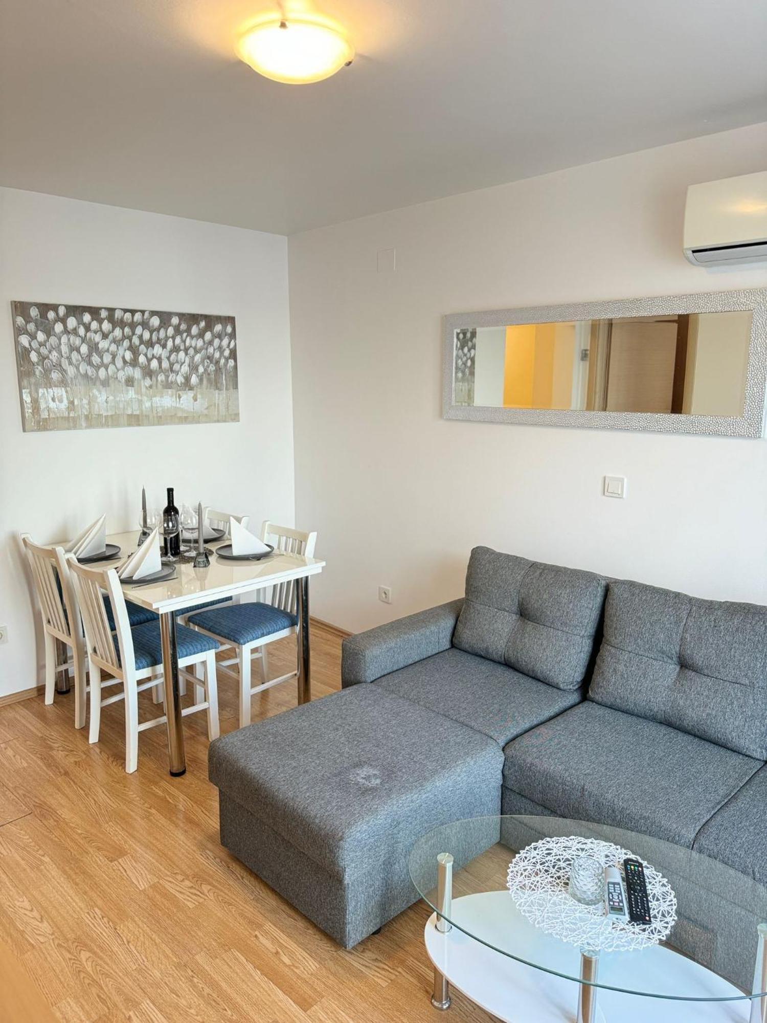 Villa Domgjoni Crikvenica Room photo